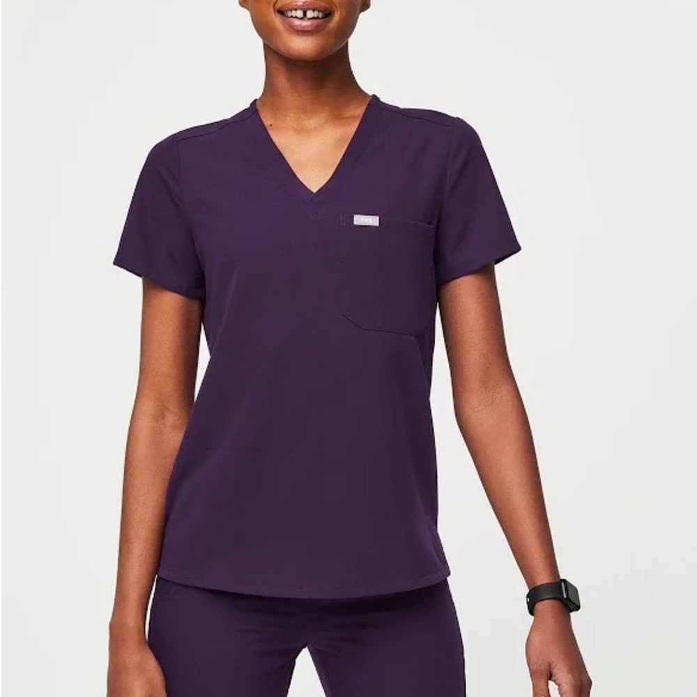 FIGS- Catarina One-Pocket Scrub Top in purple jam